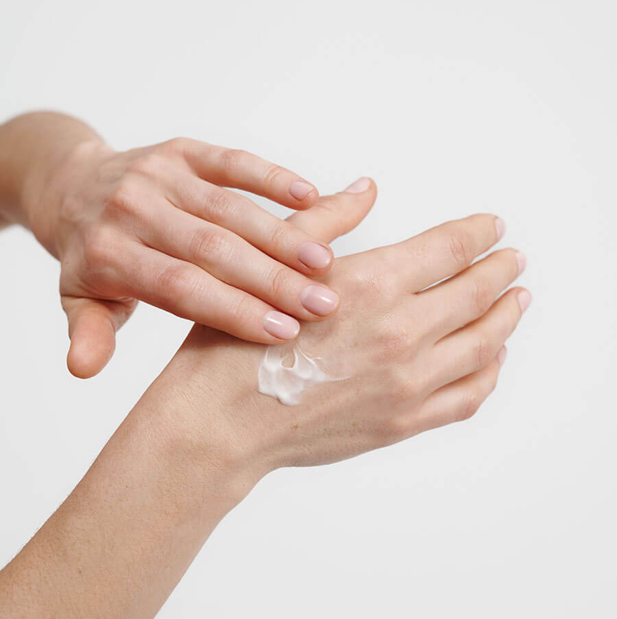 Regenerating Hand Cream - Image 2